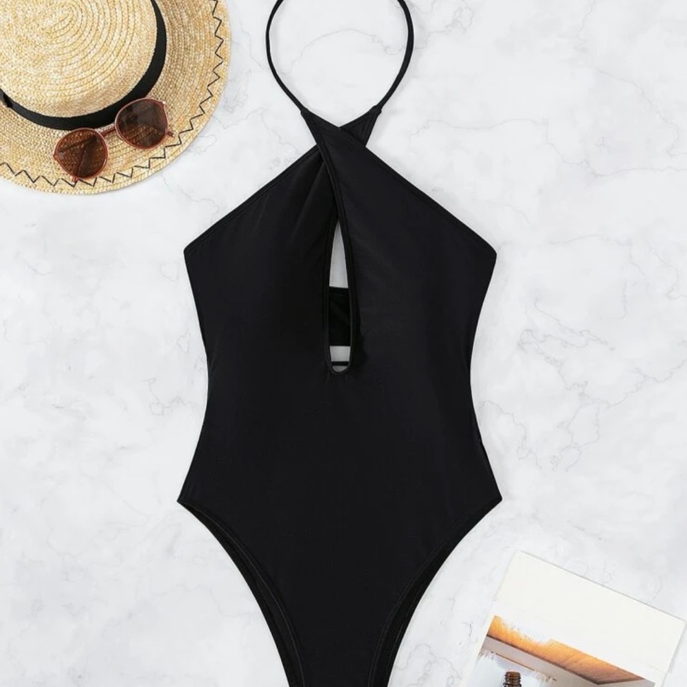 Solid Halter One Piece - Picture 3 of 4